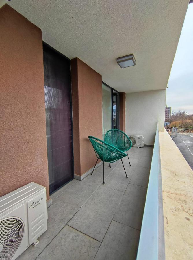 North Star Apartment 5 Тимишоара Экстерьер фото