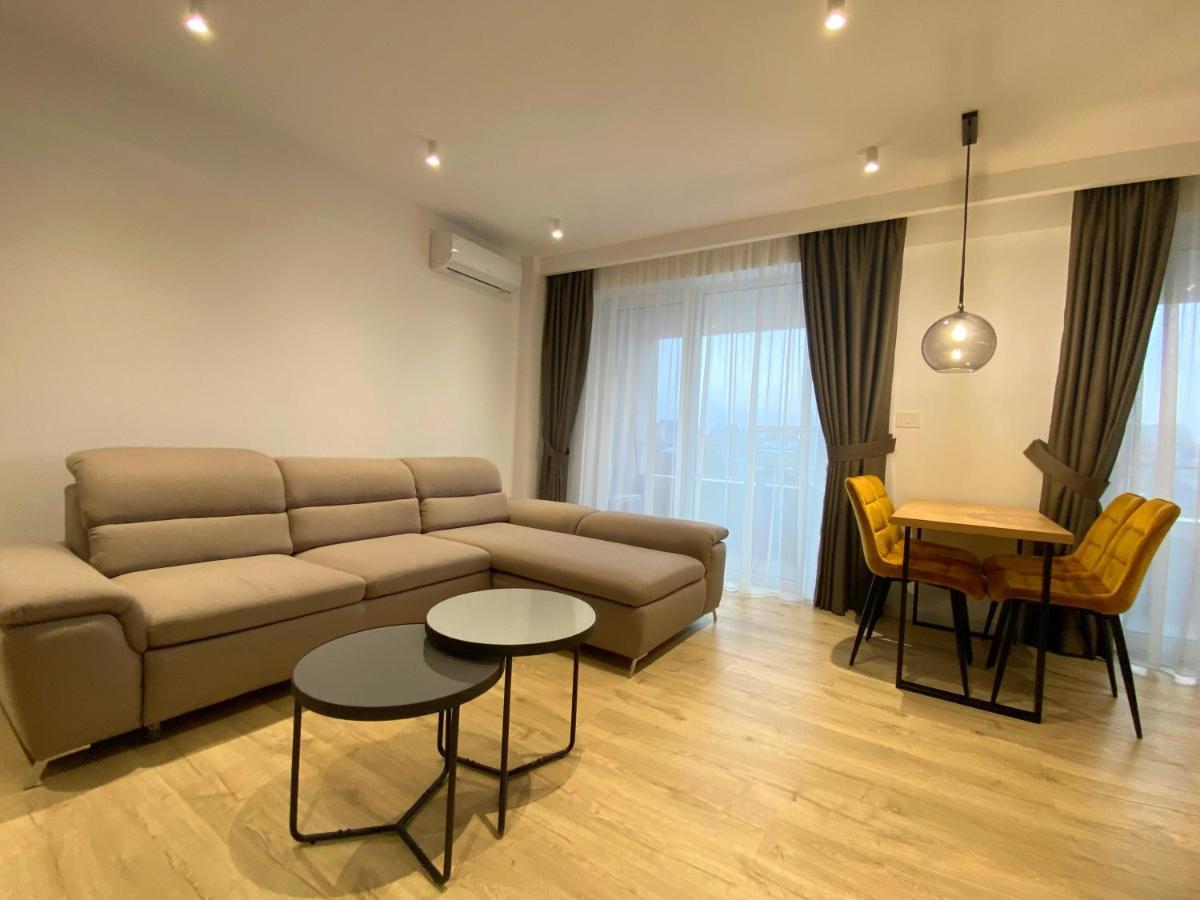 North Star Apartment 5 Тимишоара Экстерьер фото