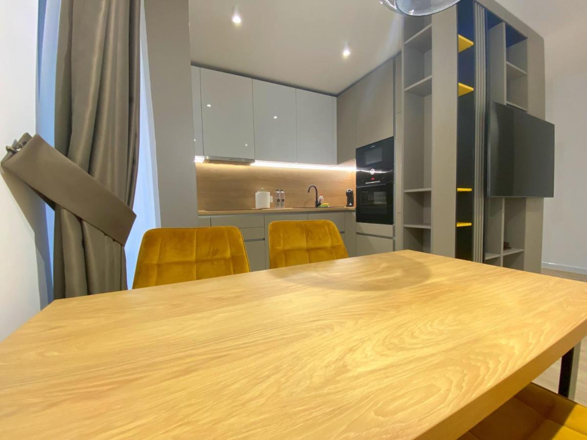North Star Apartment 5 Тимишоара Экстерьер фото