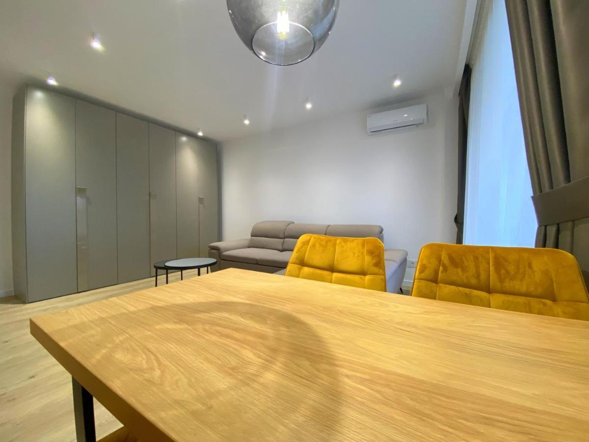 North Star Apartment 5 Тимишоара Экстерьер фото